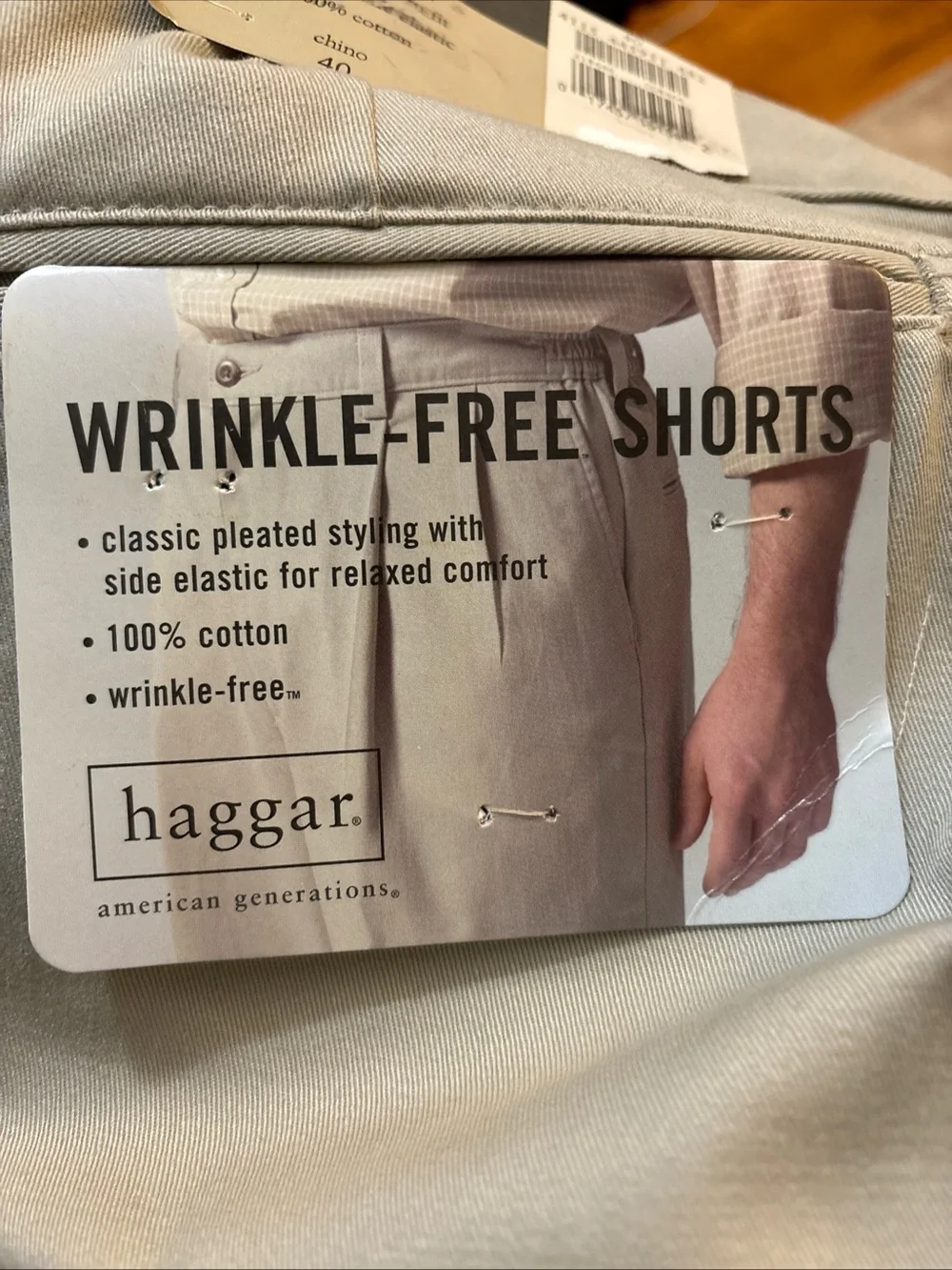 Men's Pleated Shorts in Khaki with Elastic Waist
